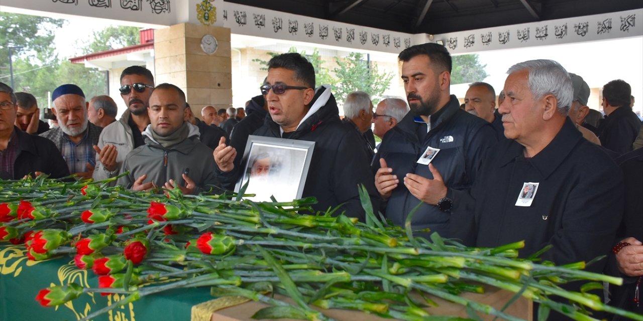 Yaşamını yitiren "Kahtalı Mıçe" için Antalya'da tören düzenlendi