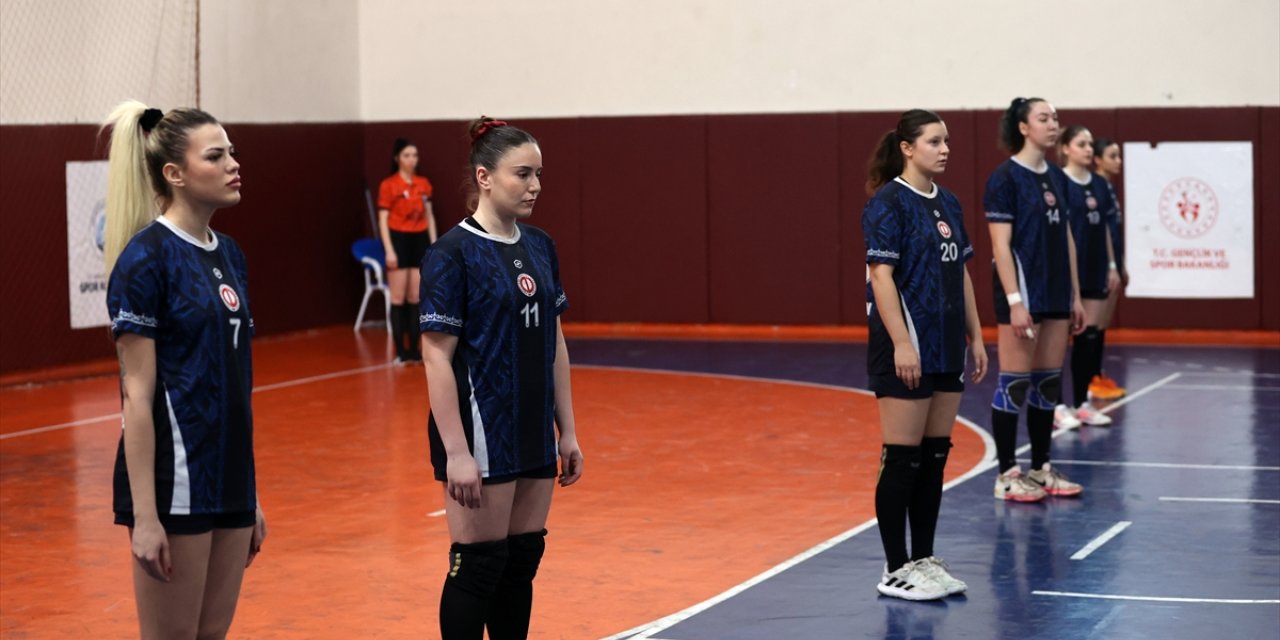 Hentbol: Kadınlar Süper Ligi