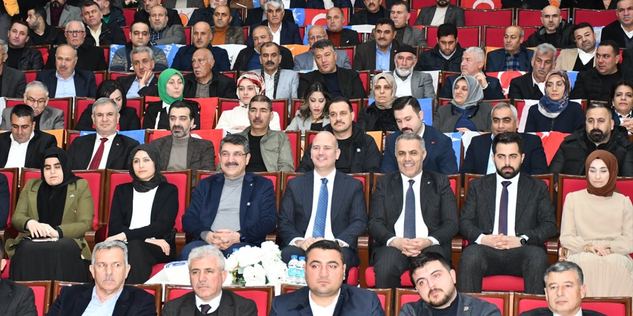 AK Parti Genel Başkan Yardımcısı Ömer İleri, Batman'da konuştu: