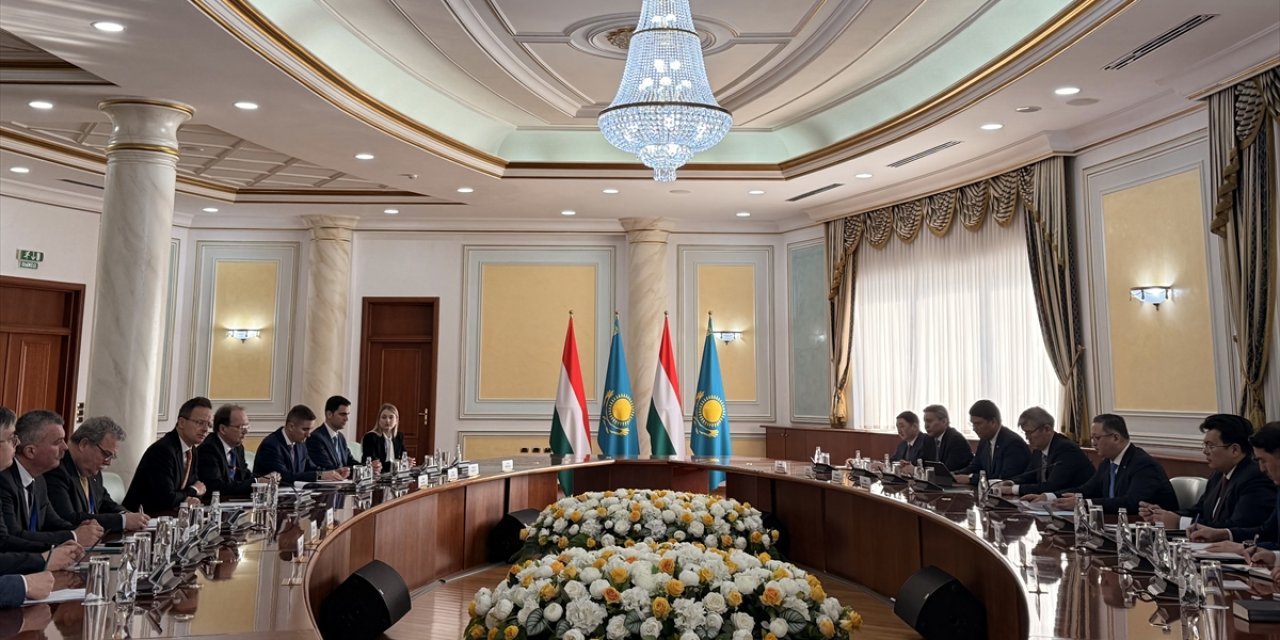 Macaristan ve Kazakistan, Rusya-Ukrayna Savaşı'nın bir an önce sona ermesini destekliyor