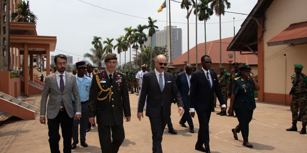 Kamerun ordusuna yönelik ilk Türkçe eğitimi başladı