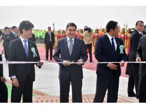 Türkmenistan'da doğal gazdan benzin üretilen tesisin açılışı yapıldı