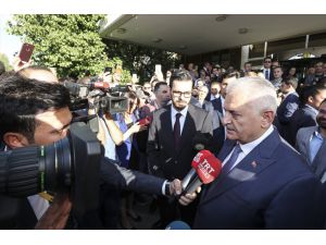 Başbakan Yıldırım'dan TRT'ye veda ziyareti