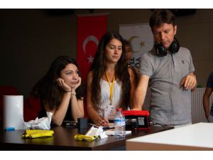 Uluslararası öğrenciler Ankara Üniversitesinde "Medya Atölyesi"ne katıldı