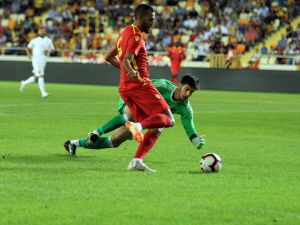 Futbol: Hazırlık maçı