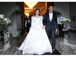 Trabzonspor'un milli kalecisi Uğurcan Çakır evlendi