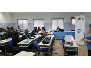 TİKA'dan Mozambik'te girişimcilik eğitimi