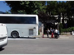 Safranbolu'da tur otobüsünde yangın çıktı