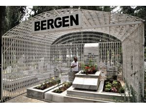 Şarkıcı Bergen mezarı başında anıldı