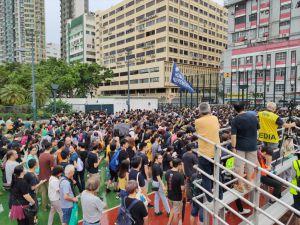 Hong Kong'da protestolar devam ediyor