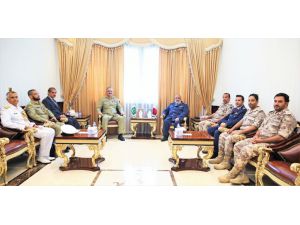 Katarlı ve Pakistanlı yetkililer askeri ilişkileri görüştü