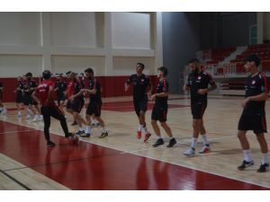 A Milli Futsal Takımı'nın Yalova kampı başladı