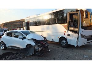 Elazığ'da 2 ayrı trafik kazası: 5 yaralı