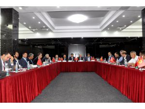 Türkiye ve Kırgızistan iş birliğini artırmak istiyor