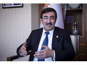 AK Parti'den Avrupa Birliği'ne "İş dünyaları konuşsun" önerisi