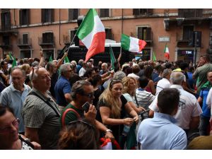 İtalya'da 2. Conte hükümeti güvenoyu arıyor