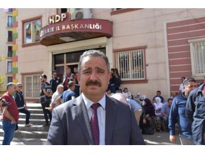 "Anneler, HDP'li siyasetçilere ve PKK'lılara artık yeter diyor"