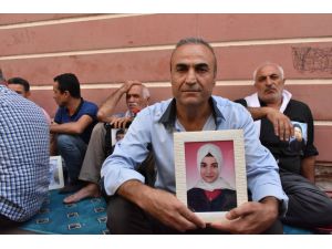 "Kızımın Kobani'ye götürüldüğünden şüpheleniyorum"