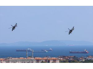 TEKNOFEST İstanbul'da gösteri uçuşları