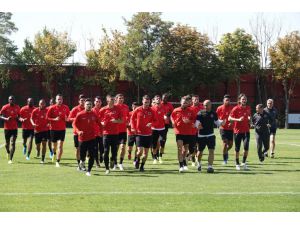 Gençlerbirliği, Galatasaray maçı hazırlıklarına başladı