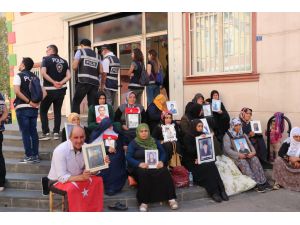 Diyarbakır annelerine destek ziyaretleri