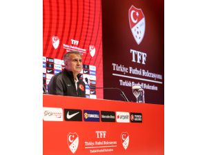 "Dört maçın en önemlisi olarak Arnavutluk karşılaşmasını görüyoruz"