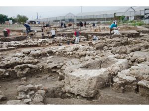 İsrail'de 5 bin yıllık antik kent bulundu