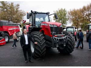 Tarım fuarında 1,5 milyon liralık traktöre ilgi