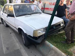 Kahramanmaraş'ta otomobil yayalara çarptı: 4 yaralı