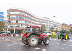 Hollanda'da çiftçilerden protesto