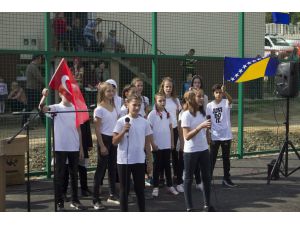 Türk askerinden Bosna Hersek'te eğitime destek