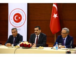 "Türkiye sadece teröristleri hedef alıyor"
