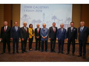 CHP'li büyükşehir belediye başkanları İzmir'de