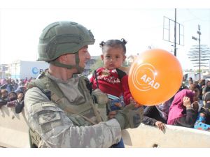 Şanlıurfa'dan Tel Abyad ve Rasulayn'a insani yardım