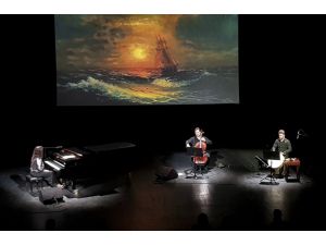 Rus ressam Ayvazovski ülkesinde konserle anıldı