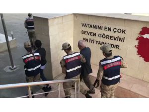 Diyarbakır'da HDP'li Belediye Meclis üyesine terörden tutuklama