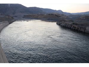Su tutmaya başlayan Ilısu Barajı enerji üretimine hazırlanıyor