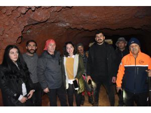 Kars'taki tarihi sığınakların turizme kazandırılması hedefleniyor