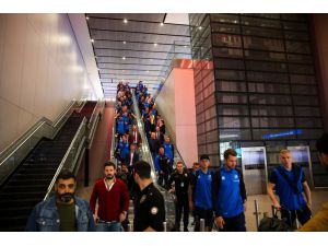 İzlanda Milli Futbol Takımı kafilesi İstanbul'a geldi