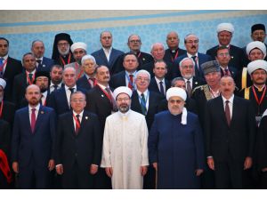 Dünya Dini Liderleri Bakü Zirvesi başladı