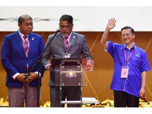 Malezya'da iktidar, milletvekilliği ara seçimlerinde ilk kez kaybetti