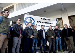 Selanik'te polislerden "geçici görevlendirme" protestosu