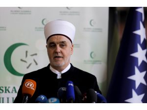 Bosna Hersek'te Reis-ul Ulema Kavazovic için menşure töreni
