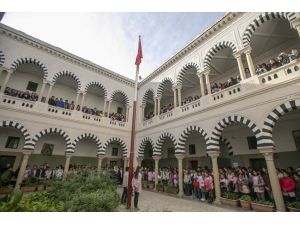 Tunus'taki okullarda eş zamanlı "Filistin'le dayanışma" etkinliği