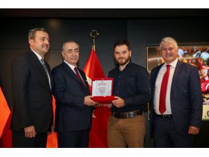 Galatasaray Kulübü Başkanı Mustafa Cengiz, şampiyonlukta iddialı