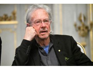 Nobel ödüllü yazar Handke'den Srebrenitsa sorularına küstah yanıt