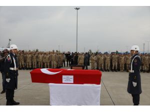 Bingöl'de kaza sonucu şehit olan asker için tören