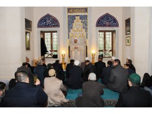 Diyanet İşleri Başkanı Ali Erbaş: "Müslümanca bir tavır içerisinde olmalıyız"