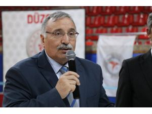 Kuraş Türkiye Şampiyonası Düzce'de düzenlendi