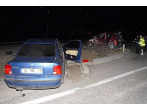 Kırıkkale'de iki otomobil çarpıştı: 1 ölü, 1 yaralı